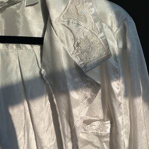 Vintage silk Anne Klein button up